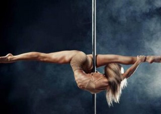 Chair Dance Lesson in Dallas Pole Dance Studio to Usher – Seduction